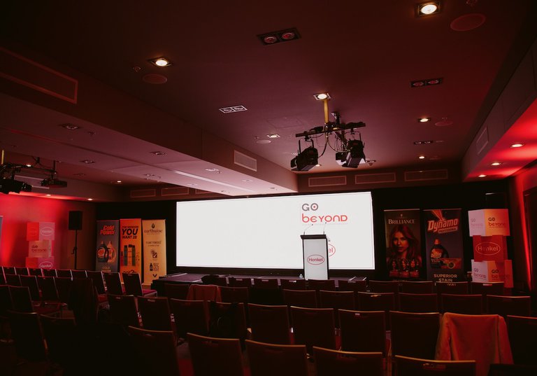 TomTom AV Production Queenstown Hilton Conference LED screen