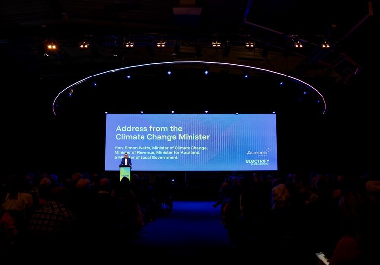 TomTom Productions AV Queenstown Electrify Conference LED screen design lighting - 2