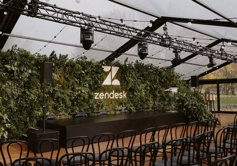 TomTom Queenstown AV Productions events. Gala Ayrburn conference  - 1