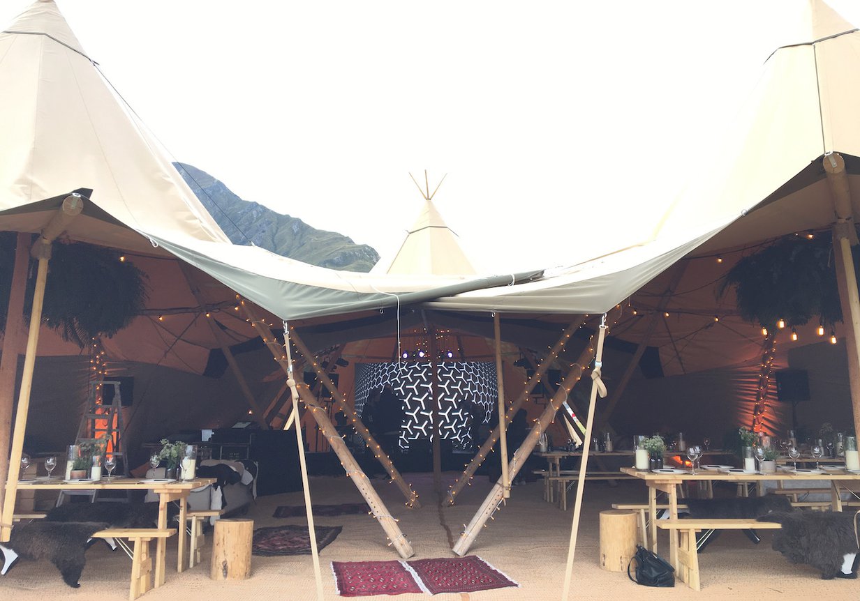 Venue Spotlight Gather & Gold Tipi TomTom Productions