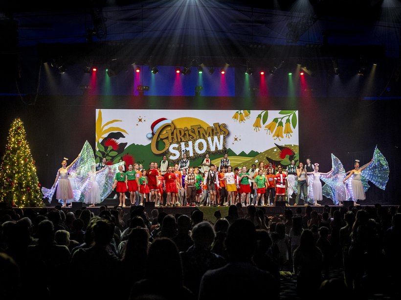 TomTom Queenstown AV Productions events. Christmas show - 1